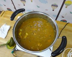 食育（夏野菜カレー作り）